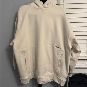lululemon athletica Cream Sweater xl.